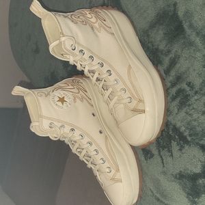 Run Star Hike Platform Western Embroidery Converse Online Exclusives Size 10